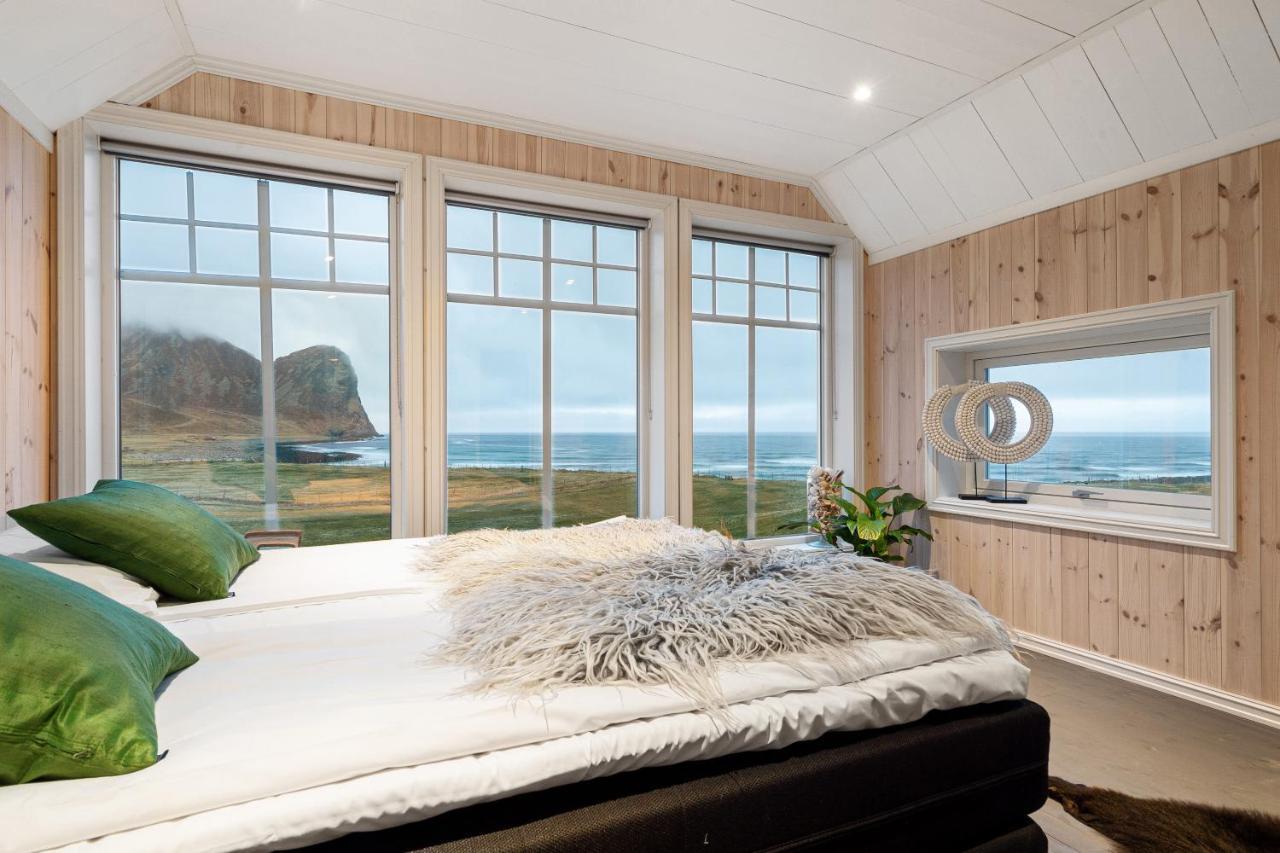 Unstad Arctic Resort Unnstad Bagian luar foto