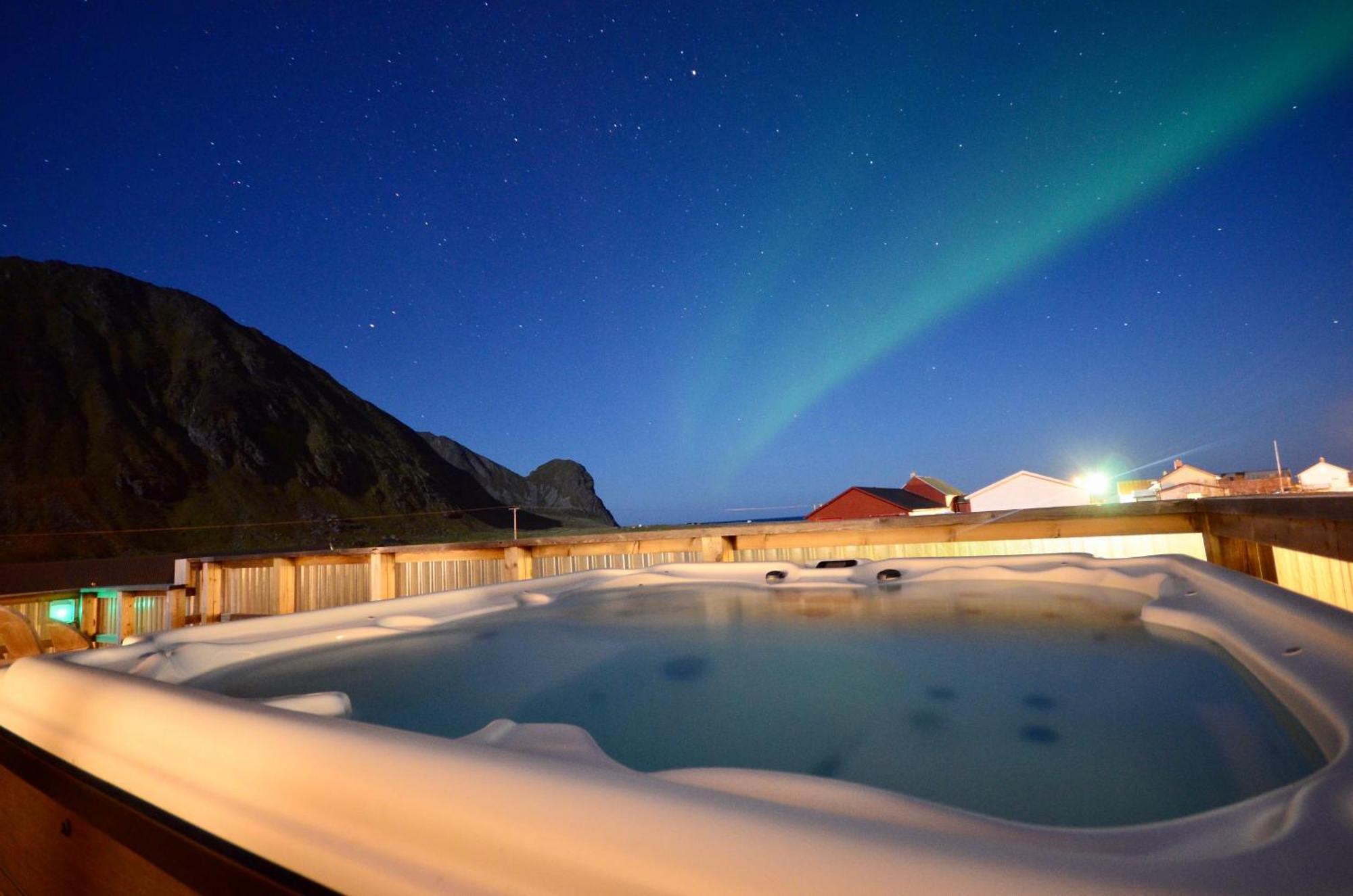Unstad Arctic Resort Unnstad Bagian luar foto