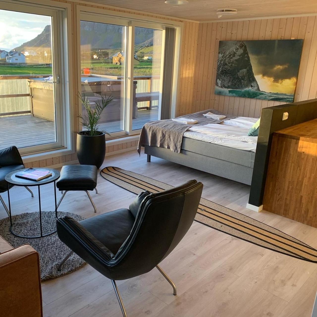 Unstad Arctic Resort Unnstad Bagian luar foto