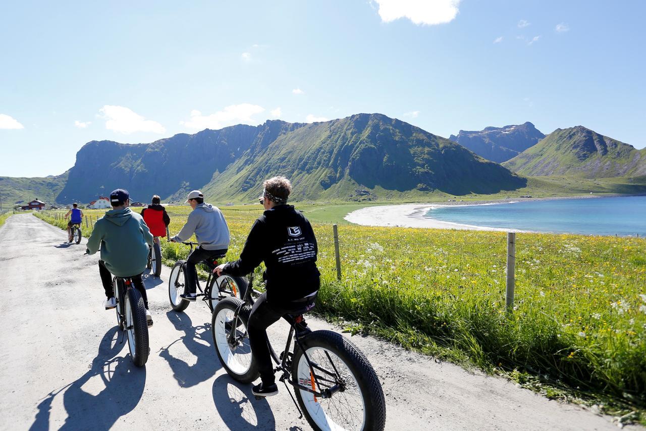 Unstad Arctic Resort Unnstad Bagian luar foto